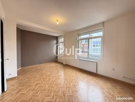 appartement 3 pièces 69 m²