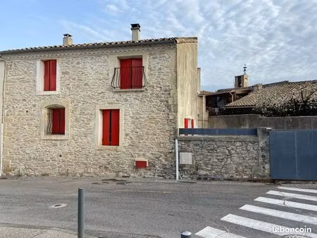 a louer maison de village villetelle