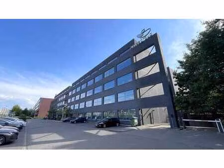 espace de bureau à louer à the sage berchem