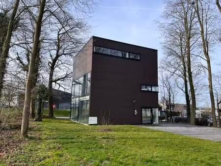 nivelles sud : bureaux à louer