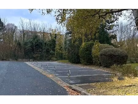 location stationnement  12.5 m² t- à herblay  49 €