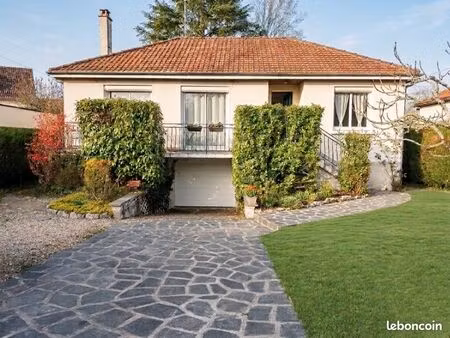 maison 107m² – jardin 850m² – cadre calme et verdoyant – proche canal combleux – vente par