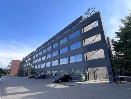 bien professionnel à louer à berchem € 7.350 (llwk1) - cd-vastgoed bvba | zimmo