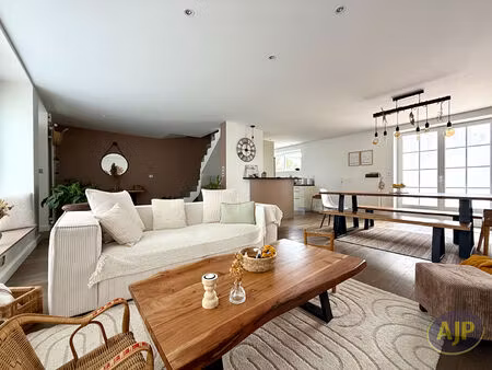 maison 6 pièces 158 m2 + garage