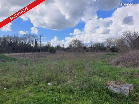 terrain 4772 m² saint-jean-d'angely