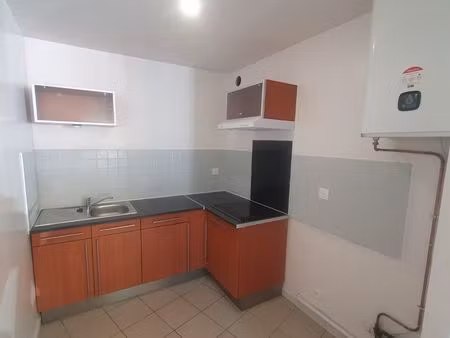 loue studio rénové la réole