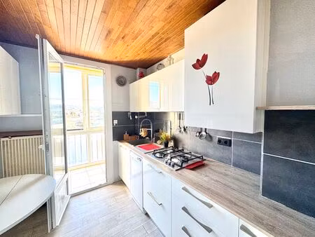 t3 lumineux avec loggias et vue dégagée - bon secours