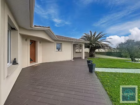 belle maison familiale avec garage et terrain ? vue imprenable sur les vignes