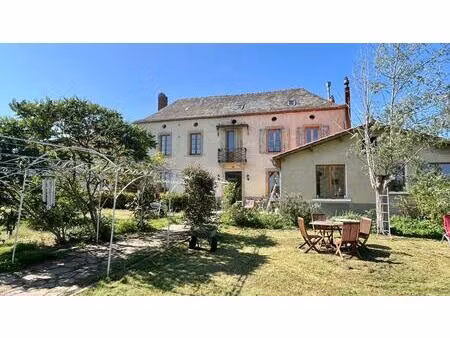 ancien corps de ferme rénové  240 m2