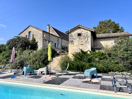 propriété au calme avec vue exceptionnelle