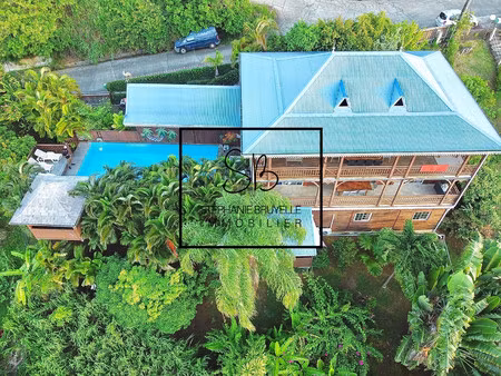 la trinite : exclusivité  la mer à pied pour cette villa compo