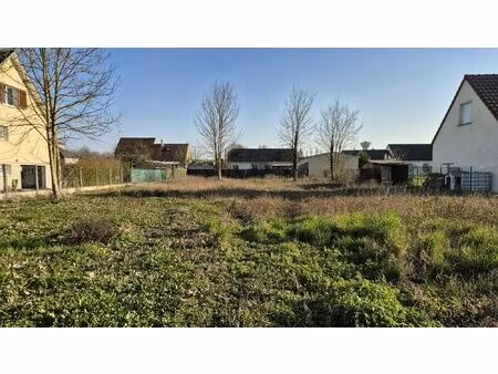 15 min de nogent s/s  terrain à bâtir  1000 m²