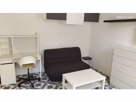 appartement 1 pièce 17 m²
