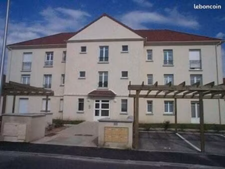 appartement f3 rénové de 67m2