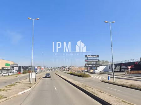 a louer local commercial de 720 m² - 13480 cabries