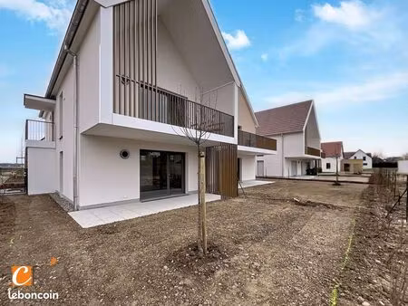 appartement 3 pièces 61 m²