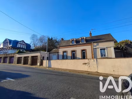 maison à saint-calais (72120)