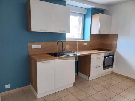 location appartement 2 pièces à val-d'izé (35450) : à louer 2 pièces / 38m² val-d'izé