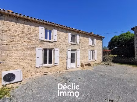 maison en pierre