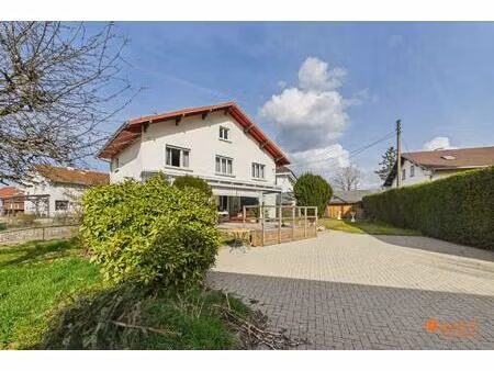 maison familiale 5 chambres et dépendance