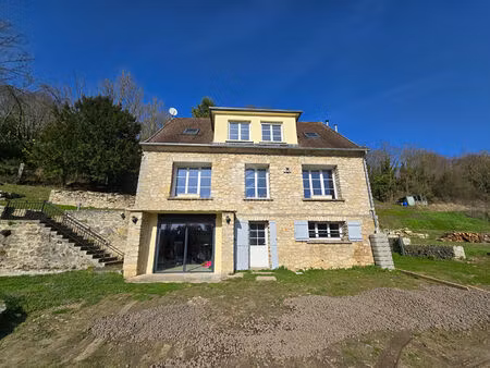 crepy-en-valois  maison ancienne rénovée avec jolie vue sur les remparts