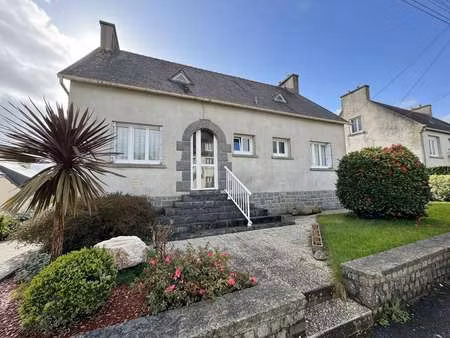 vente maison à landivisiau (29400) : à vendre / 112m² landivisiau