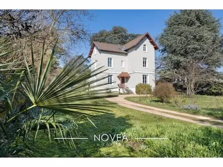 écully – élégante maison de caractère 1905 avec jardin arb