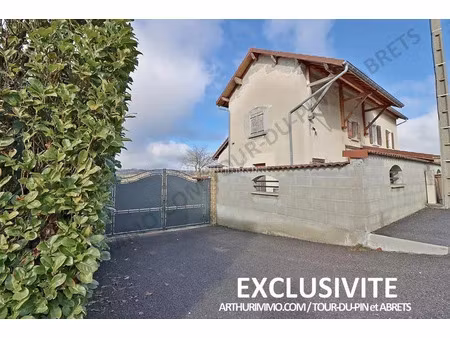 vente maison 8 pièces 188 m2 à saint-victor-de-cessieu