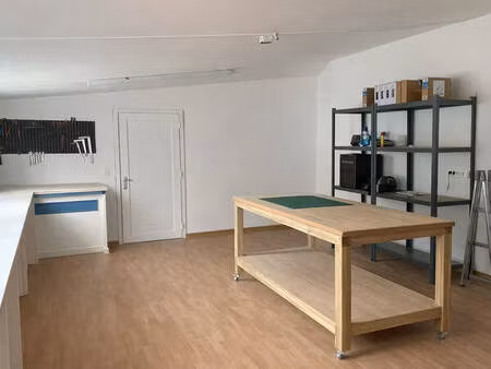 maison lumineuse 3 chambres – jardin tout autour – garage 60 m² – proc