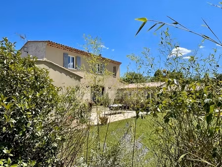 à vendre – magnifique propriété contemporaine à roussillon  cœur du luberon