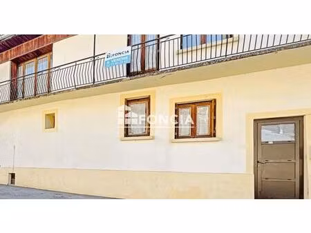 maison de village avec garage-atelier