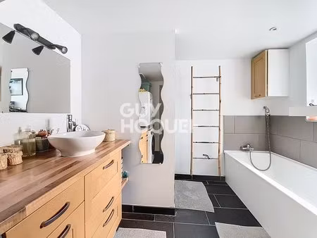 wallers - maison à vendre de 8 pièces de 165 m²