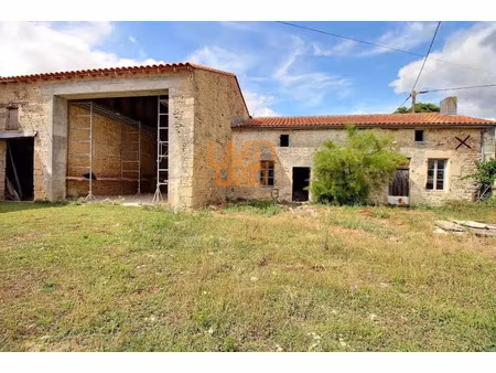 vente maison 2 pièces 80 m² à bazauges (17490)  50 000 €