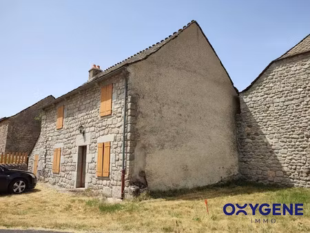 vente maison 4 pièces 70 m² à peyre en aubrac (48130)  90 000 €