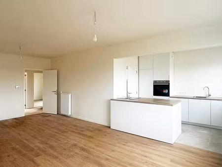 appartement te huur in aartselaar met 2 slaapkamers