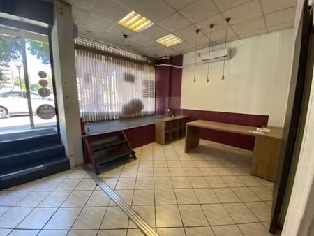 vente commerce 2 pièces 51 m² nice (06300)