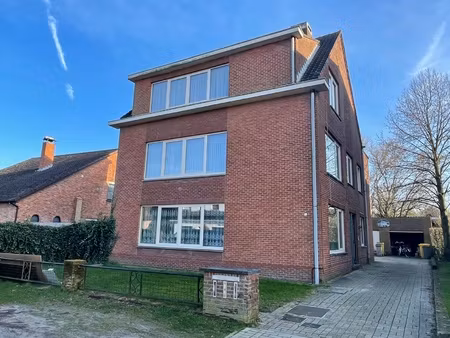 appartement te huur in beerse met 2 slaapkamers