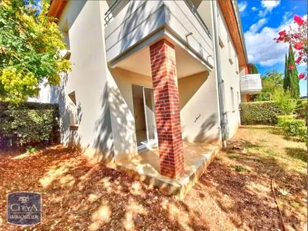 location appartement 3 pièces 53m² cahors 46000