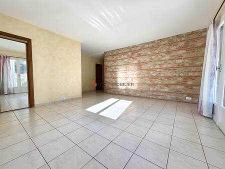 location appartement 2 pièces 53m² amelie les bains palalda 66110