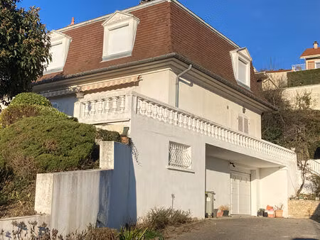 achat maison 7 pièces 212m²