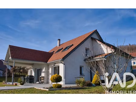 maison à montfaucon (25660)