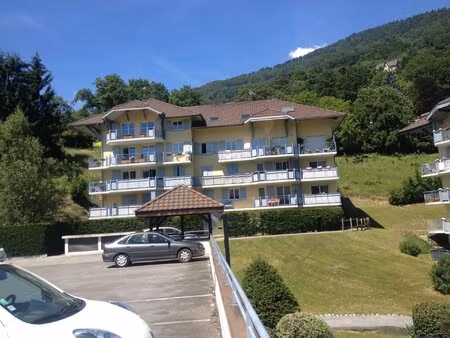 location parking sallanches 74700