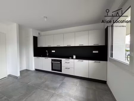 location appartement 3 pièces 65m² thonon les bains 74200