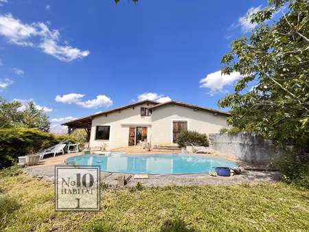 maison familiale 188m²- 4 chambres- jardin avec vue pyrénées et piscine