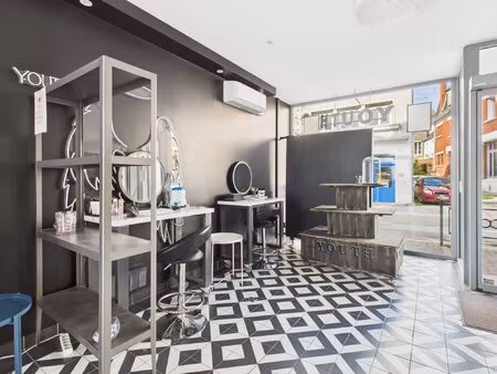 immeuble de rapport à usage mixte en monopropriété