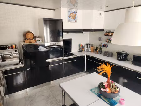 maison a dix mininutes aix-en-othe.