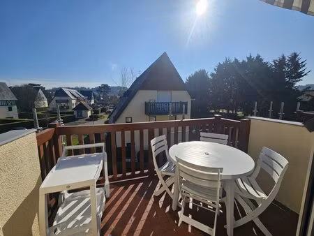 duplex à l'orée de deauville - 300 mètres plage