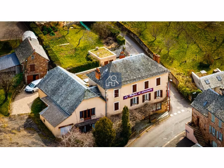 ensemble immobilier à lassouts