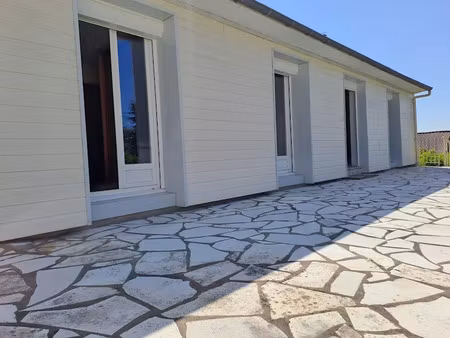 vente maison 4 pièces 175 m² à loireauxence (44370)  198 500 €