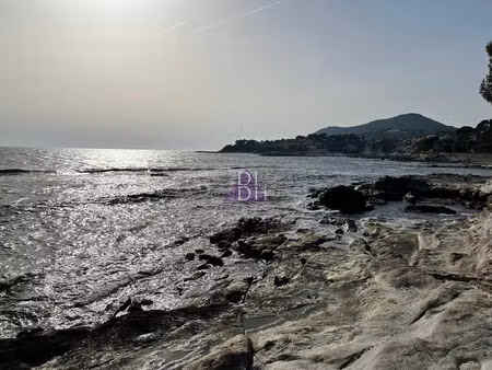 vente appartement 4 pièces 103 m² carqueiranne (83320)